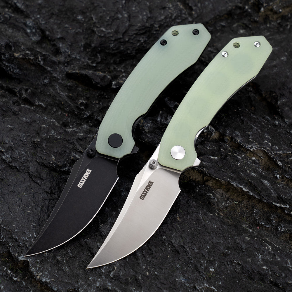 Color variants of Crescent G059 –shown in Nature Green with black blade