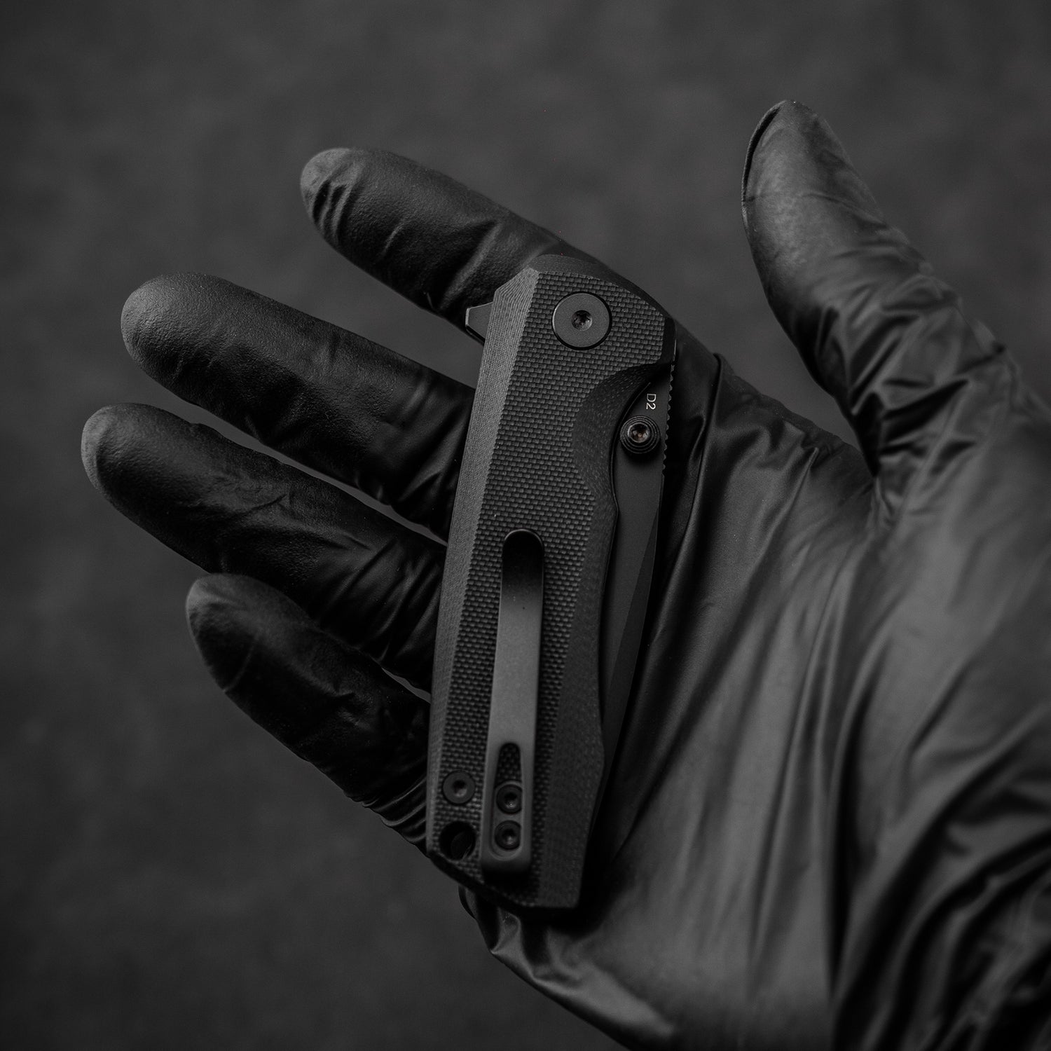 G061 Folding Knife 2.91'' D2 BLADE+G10 HANDLE- Liner LOCK-THUMB STUD