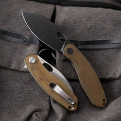 Dual knife layout – open and closed PEI black blade