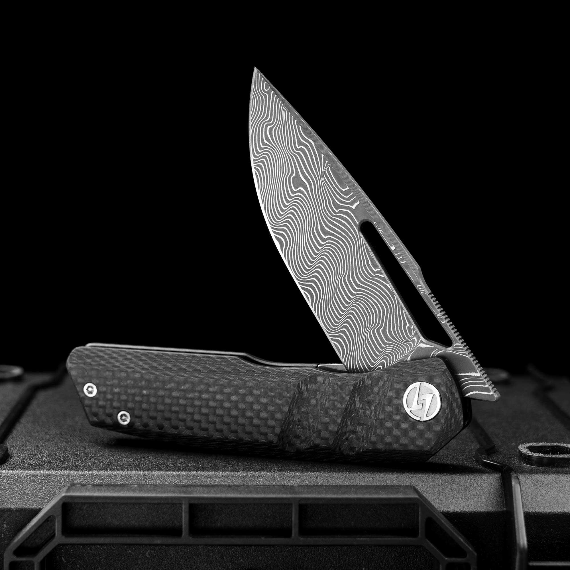 Sworf T077（3.4"+Bohler M390 +Titanium）Liner Lock