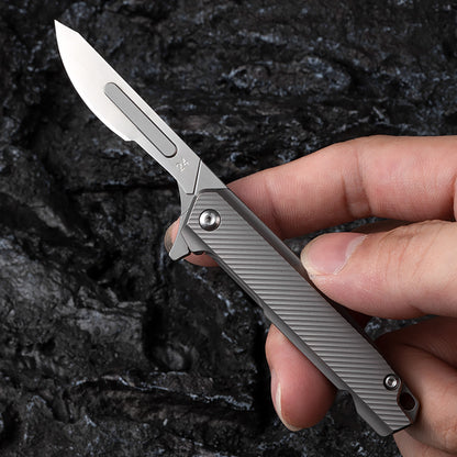 T011 Folding scalpel knife