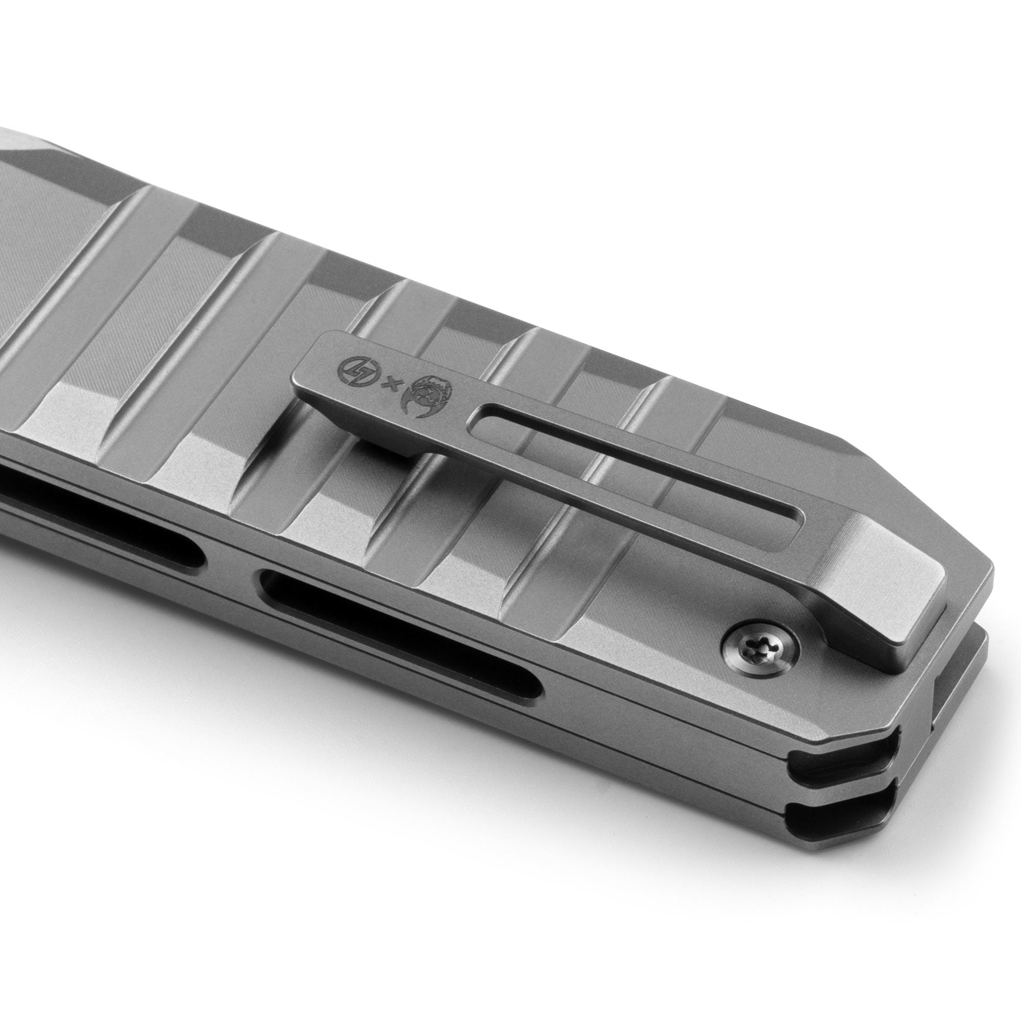 Hoopoe T082（3.42"+S45VN + Silver Titanium）- Vertical Hand Satin