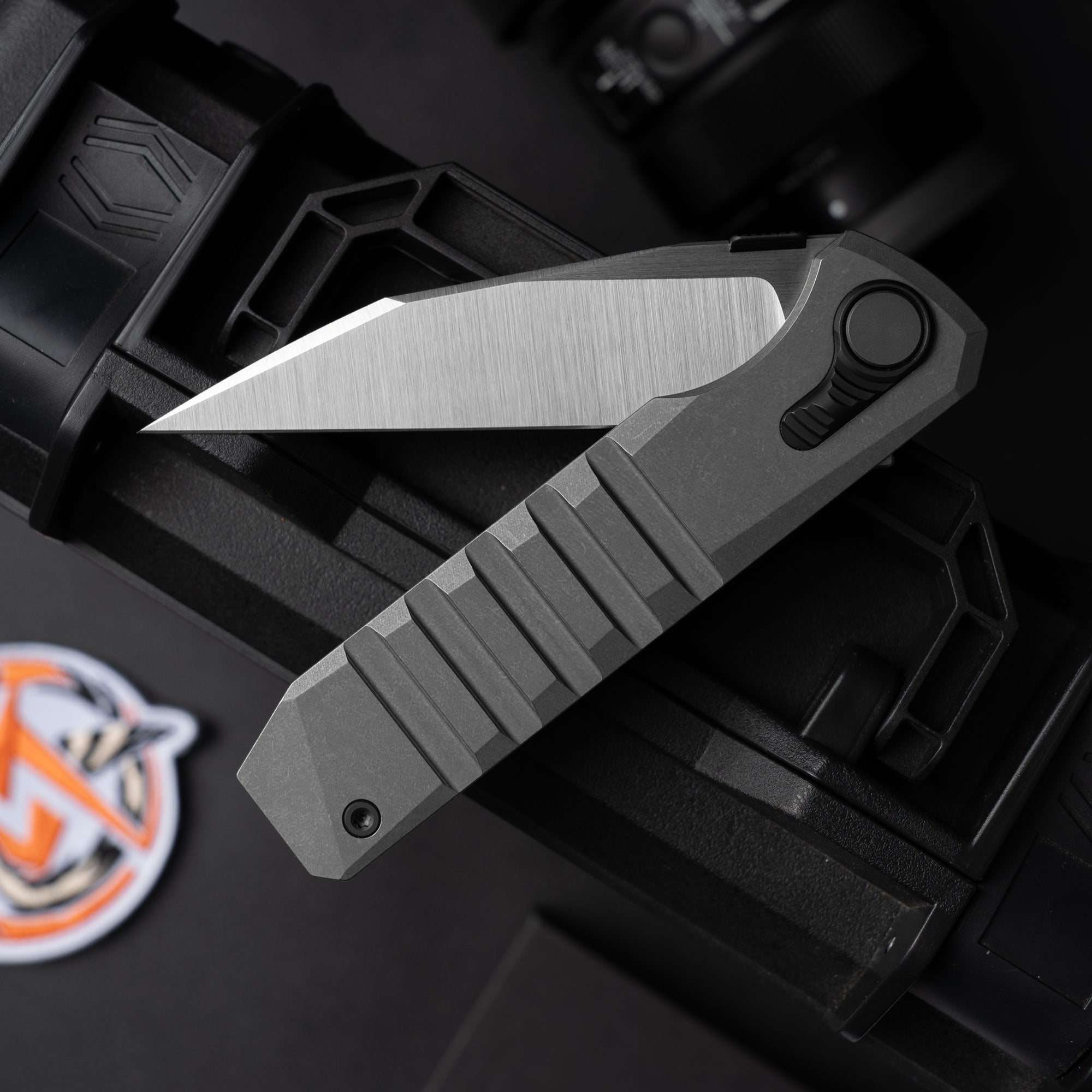 Hoopoe T082（3.42"+S45VN + Stonewash Titanium）- Vertical Hand Satin