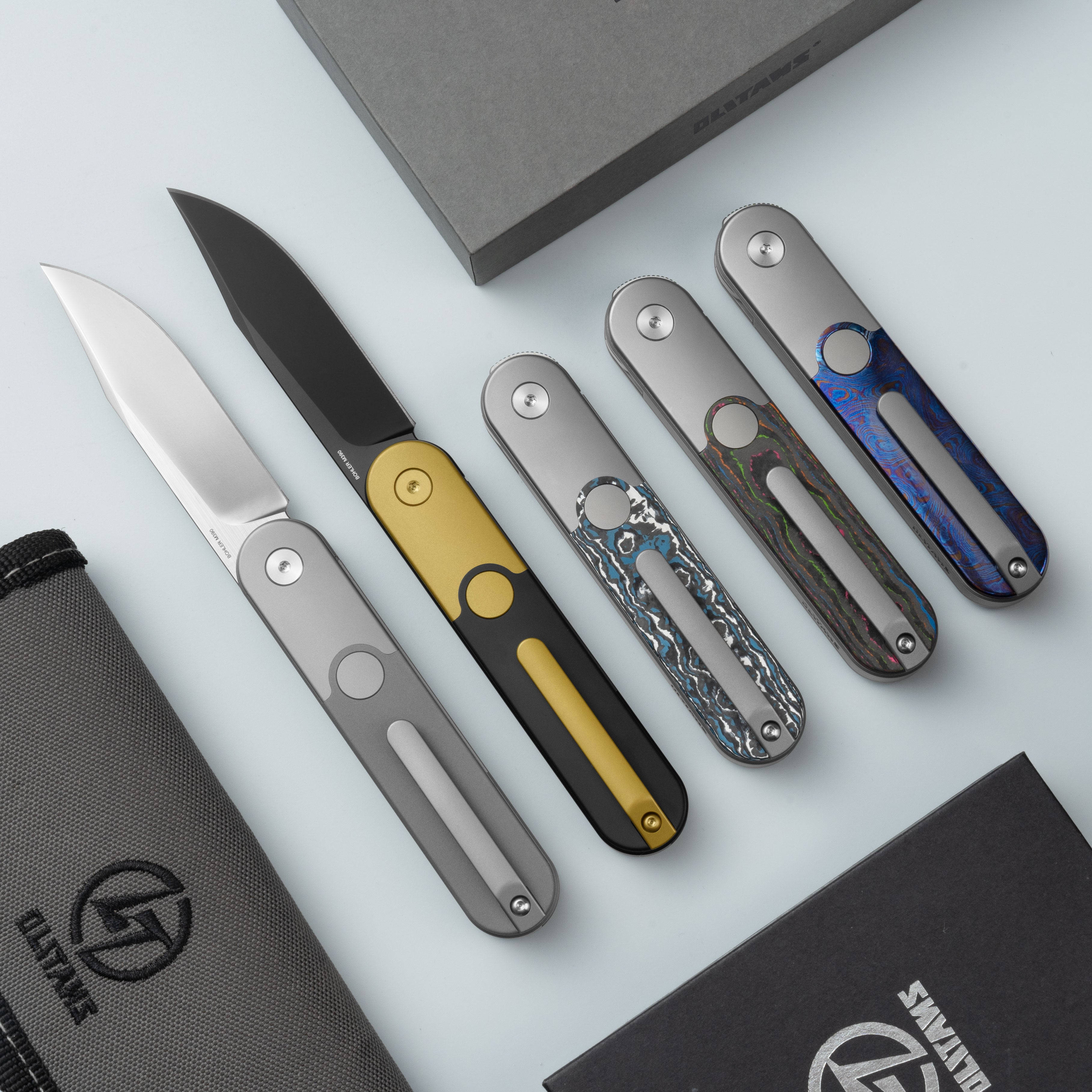 Rocket XL T081 (3.07''+M390+Titanium)-Liner Lock-Front Flipper-Black