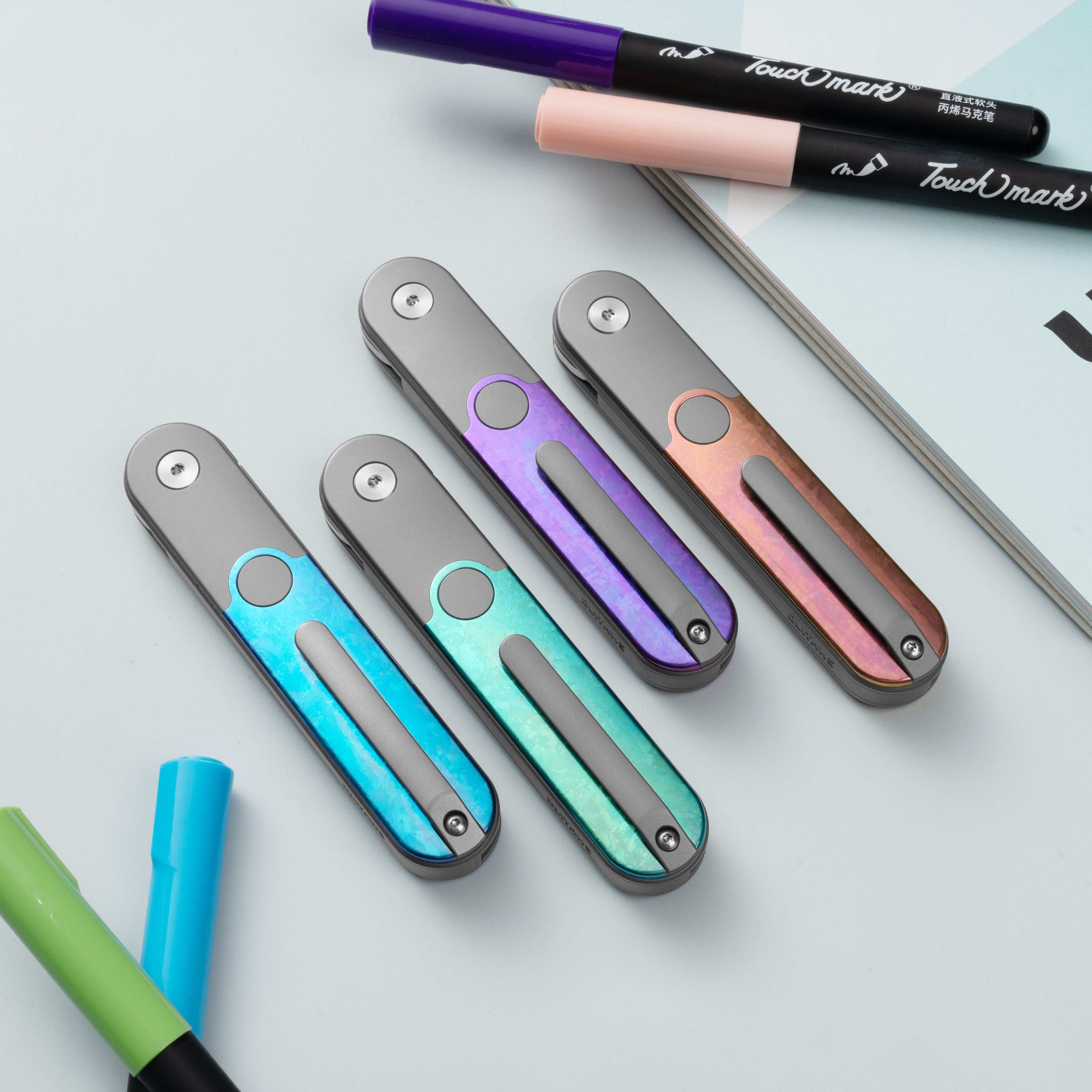 Rocket XL T081 (3.07''+M390+Purple Crystallized Titanium)-Liner Lock-Front Flipper