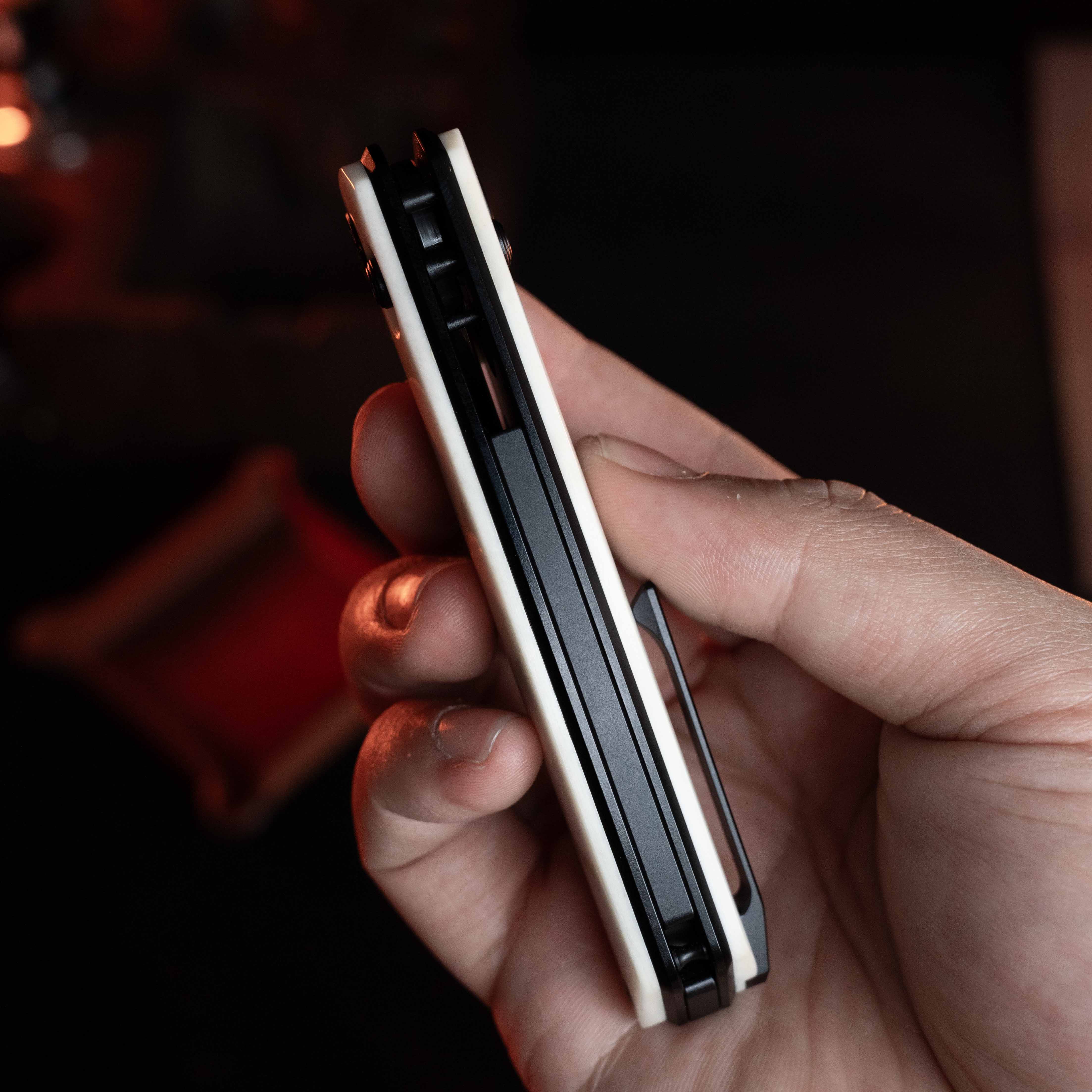 Imperial Penguin M060(3.35''+DLC-SLD Magic+Red Copper)-Axis lock-thumb stud