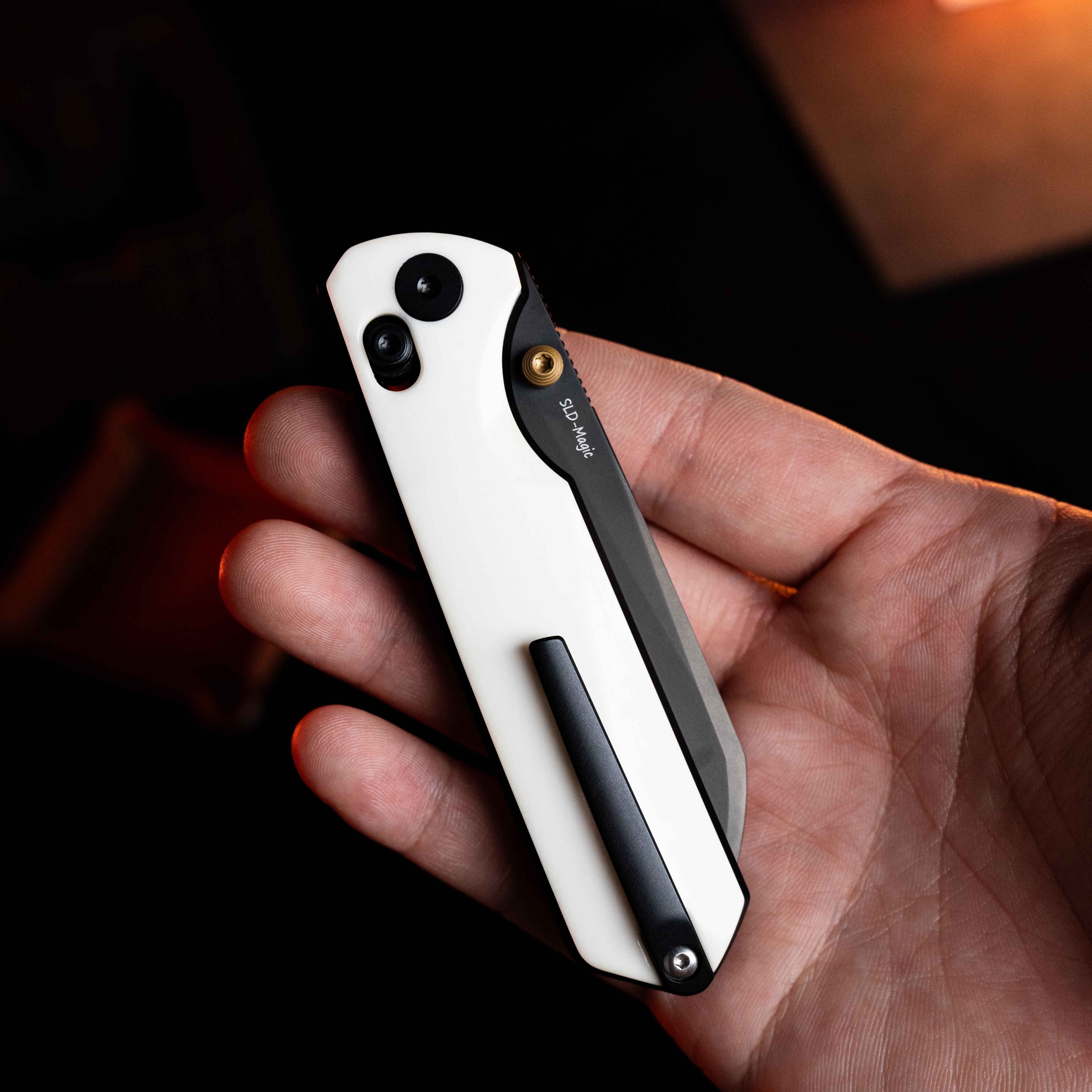 Imperial Penguin M060(3.35''+DLC-SLD Magic+Red Copper)-Axis lock-thumb stud