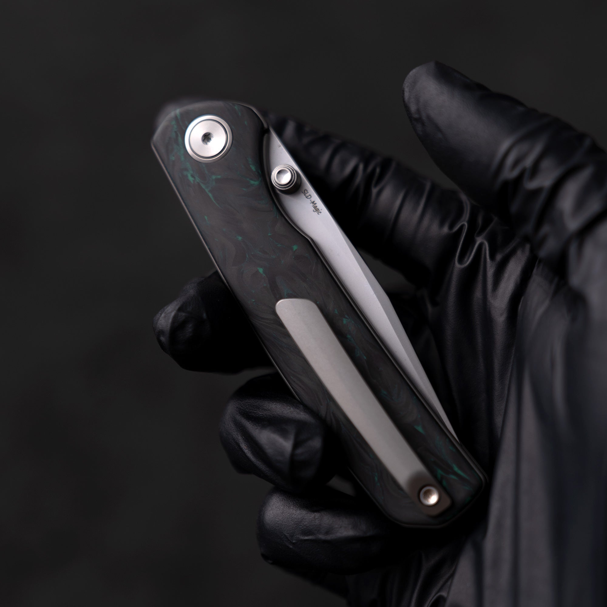 Gecko M070-SLD Folding Knife(3.07''+SLD Magic+Carbon fibre)-Liner Lock-thumb stud-OLITANS