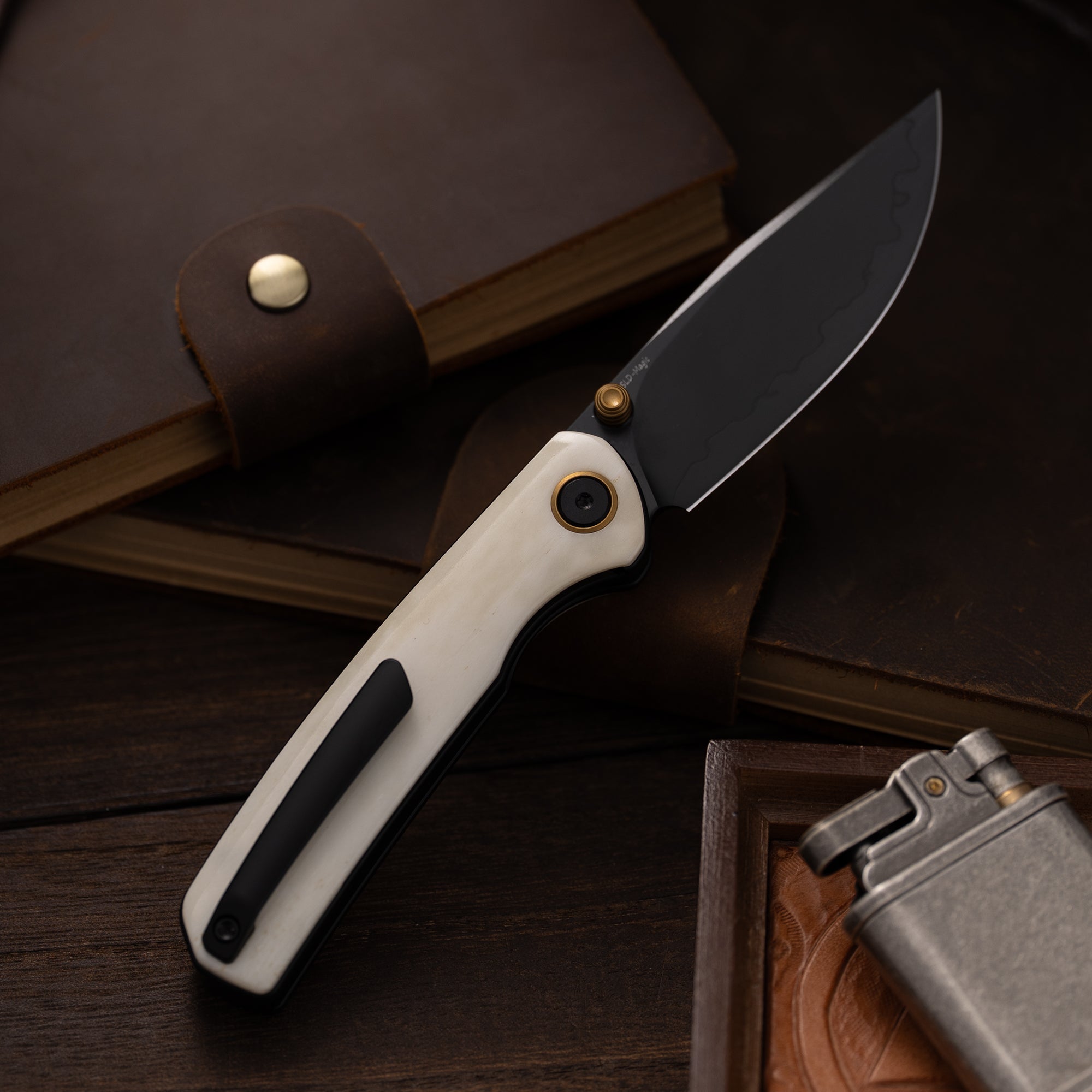 M070-SLD Folding Knife(3.07"+SLD Magic+Cow bone)-Liner Lock-thumb stud-OLITANS