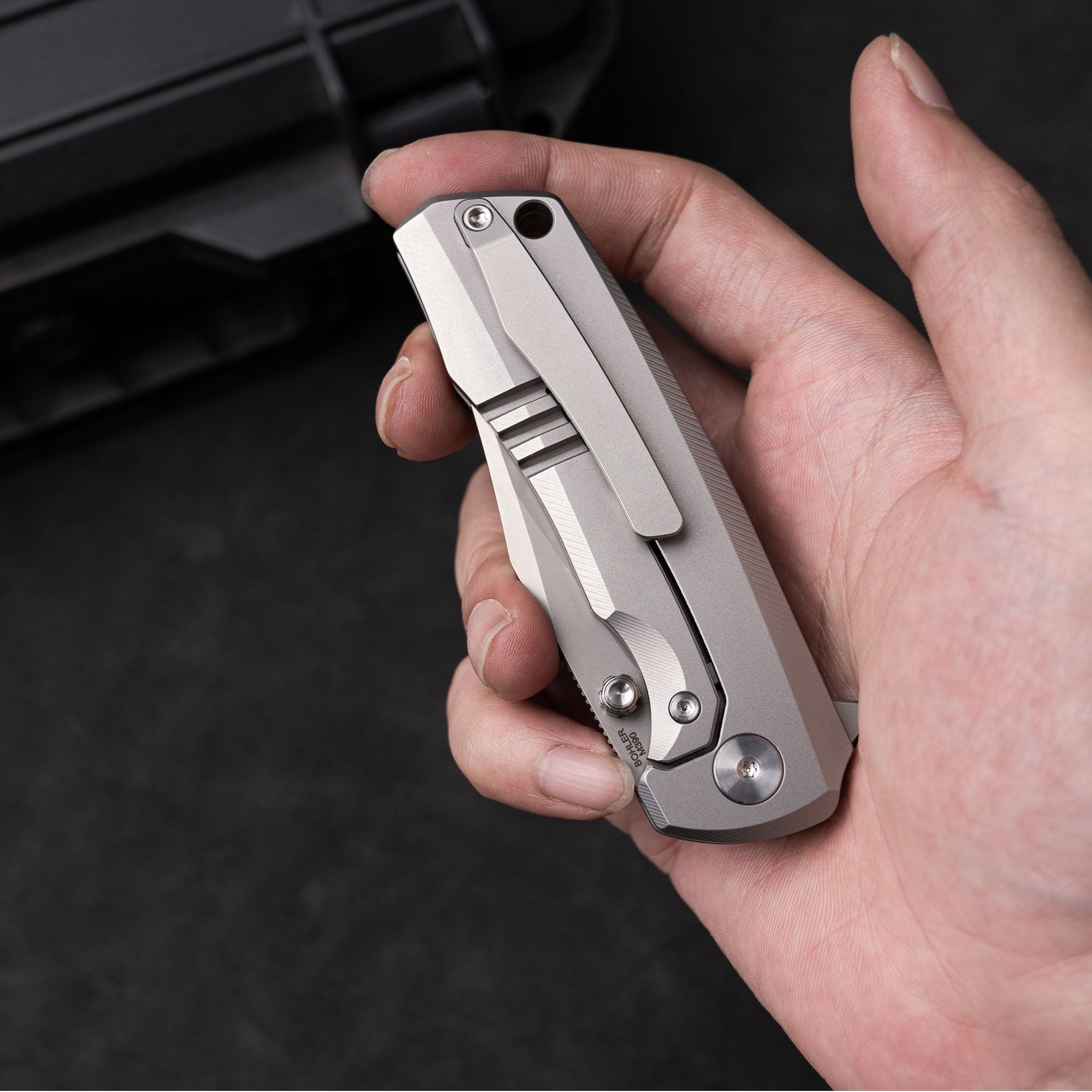 Ti-Bomber 2.0 T068 - Clip Point（2.95"+Bohler M390 +Titanium）