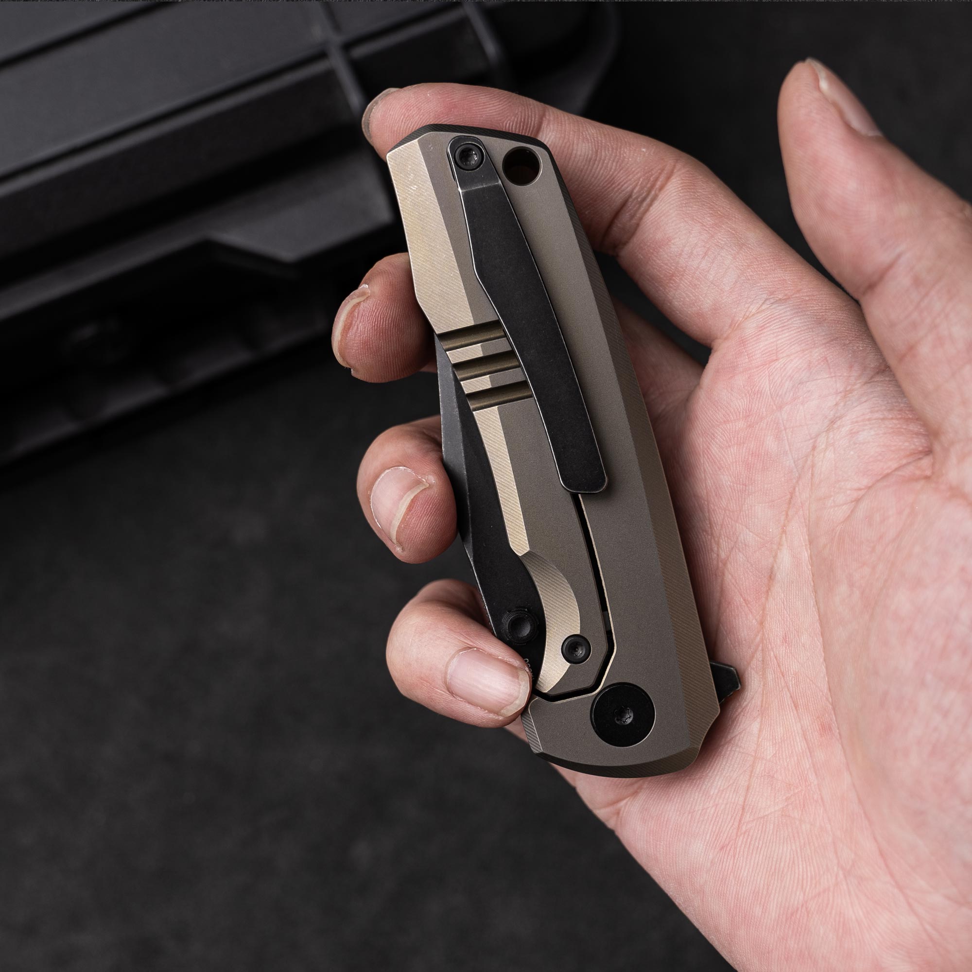 Ti-Bomber 2.0 T068 - Clip Point（2.95"+Bohler M390 +Titanium）